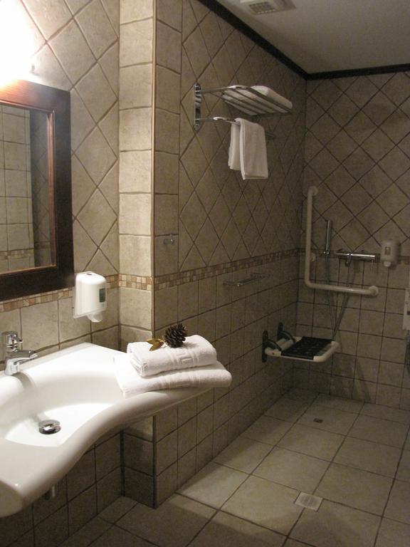 Hotel Mirovoli Мілеай Номер фото